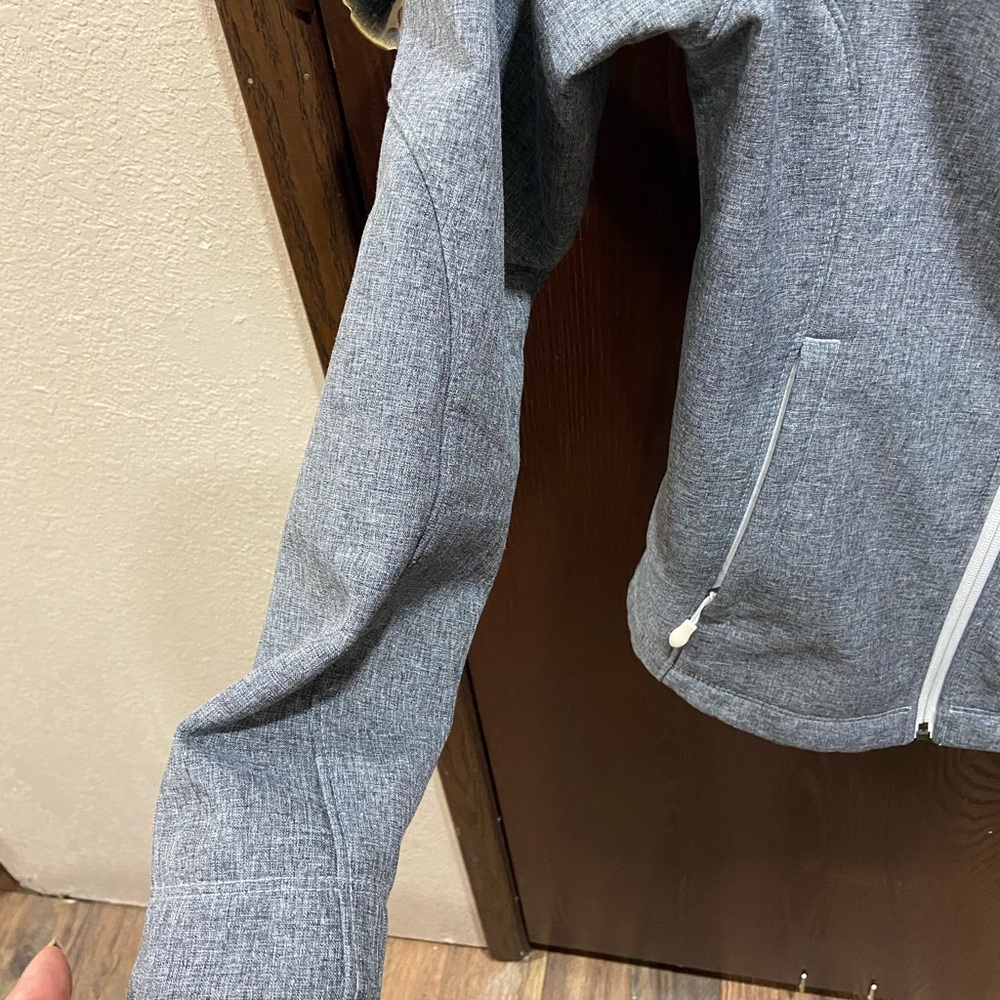 Nice Size small Kirkland jacket - Picture 12 of 12